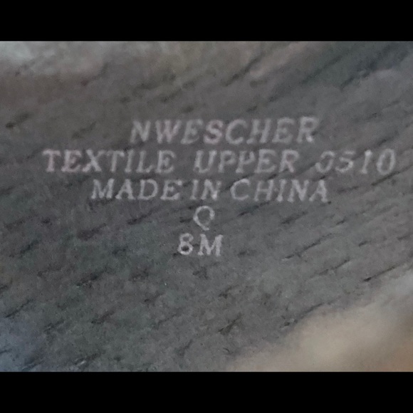 Nine West Escher Floral Texture Peep-Toe Heels 8 - Picture 7 of 7